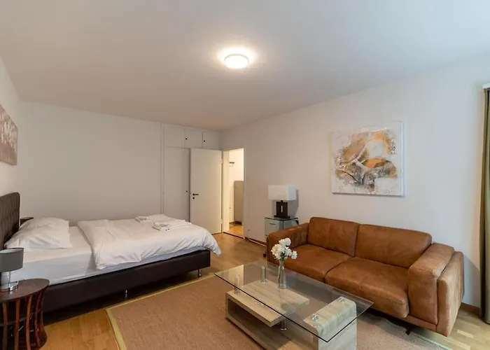 Апартаменты Amazing Center - 4 *