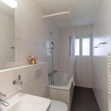 Amazing Center - 4 * Zurich